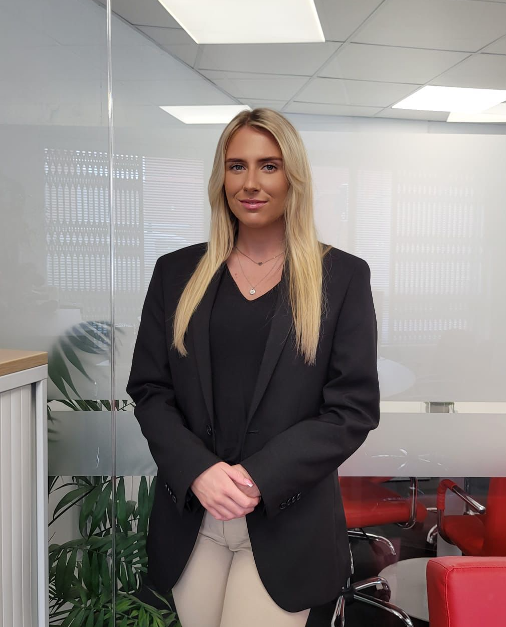 leah-whitehead-paralegal-monarch leah-whitehead-paralegal-monarch