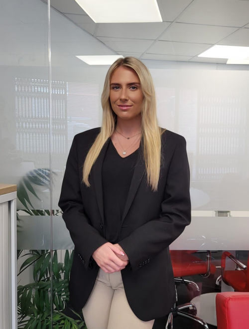 leah-whitehead-paralegal-monarch leah-whitehead-paralegal-monarch